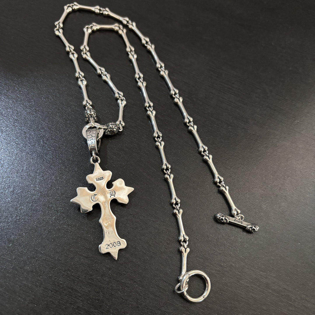 Chrome Hearts Skull and cross bone-inspired OT clasp necklace