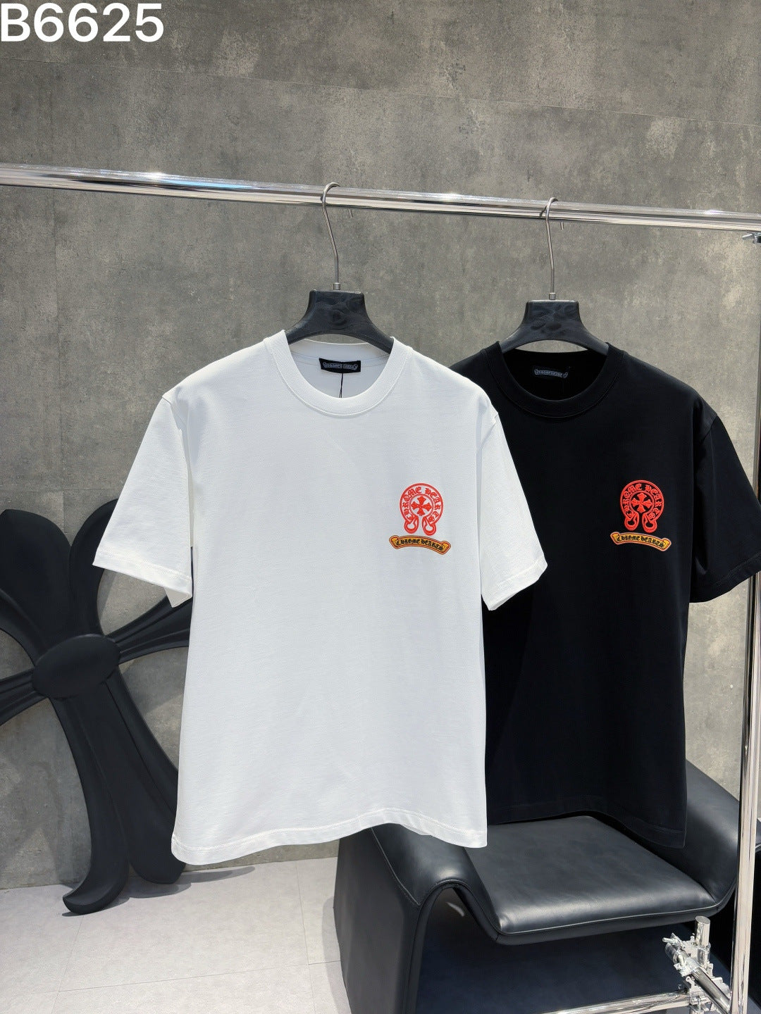 Chrome Hearts 3 Horseshoe Sanskrit Embroidered T-Shirt