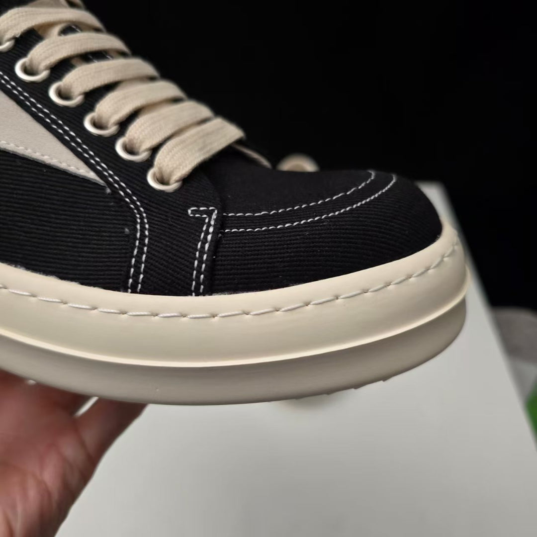 Calfskin Low-Top Skate Shoes Round Toe Flat Heel