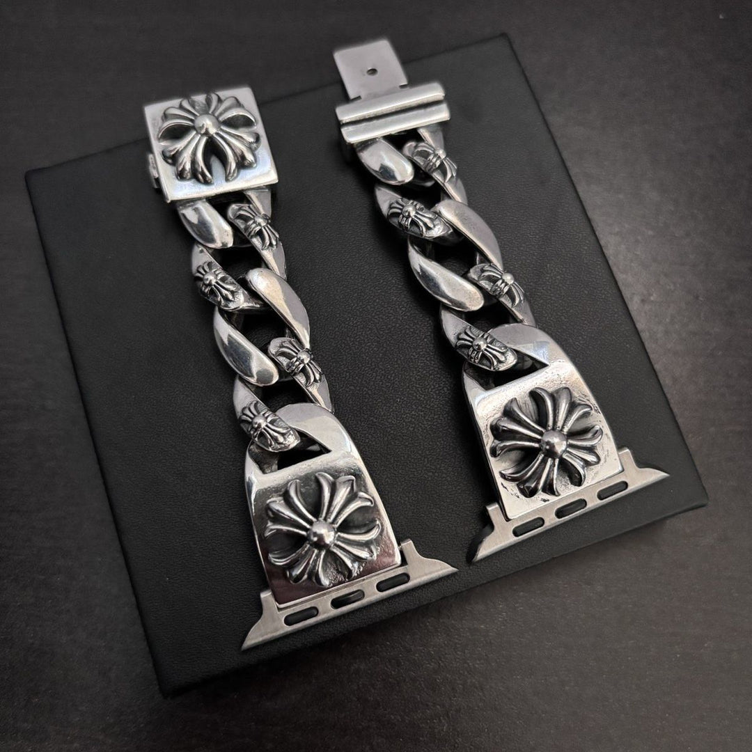 Chrome Hearts versatile Apple Watch strap