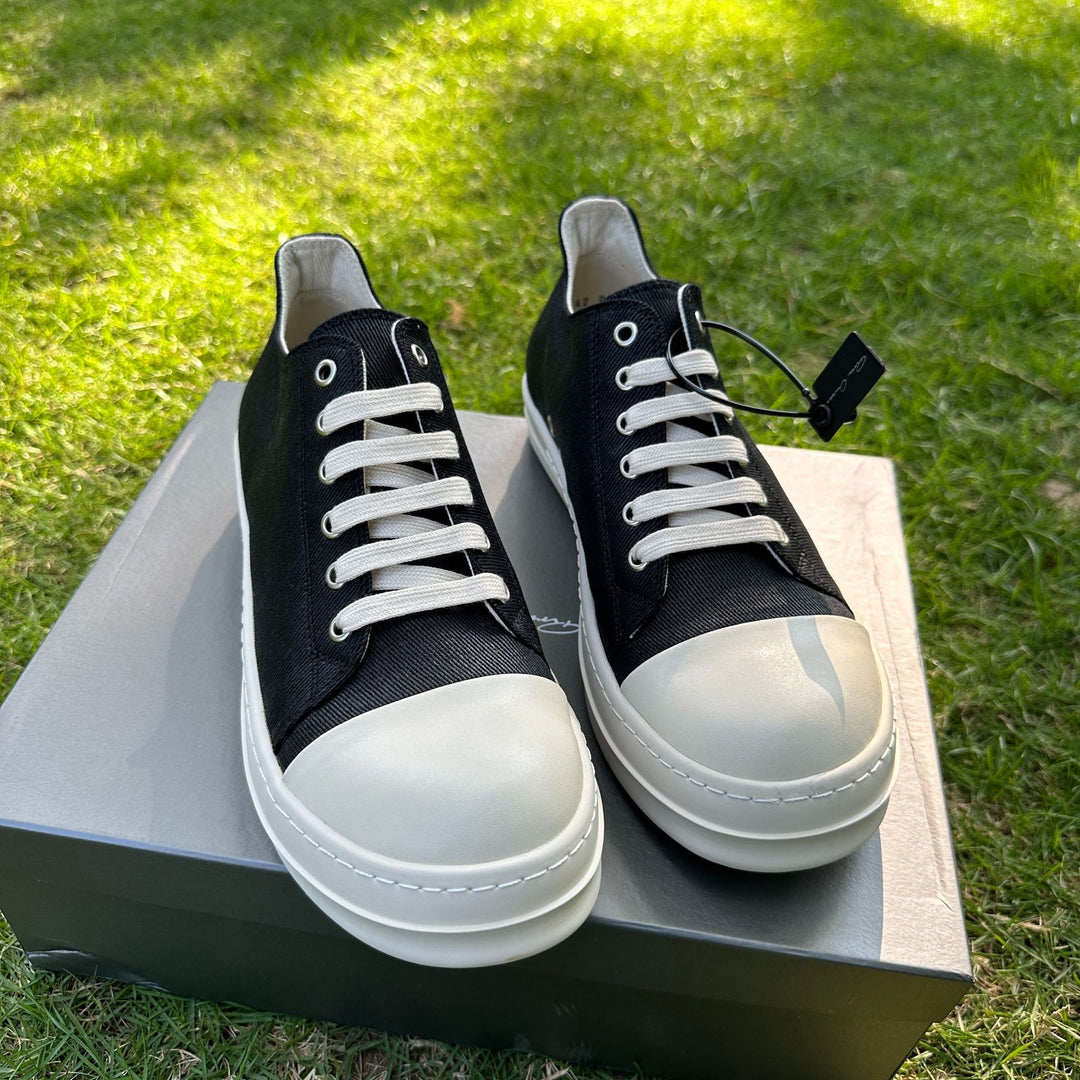 Low-Top Men's Shoes Casual Thick-Soled Canvas Sneakers