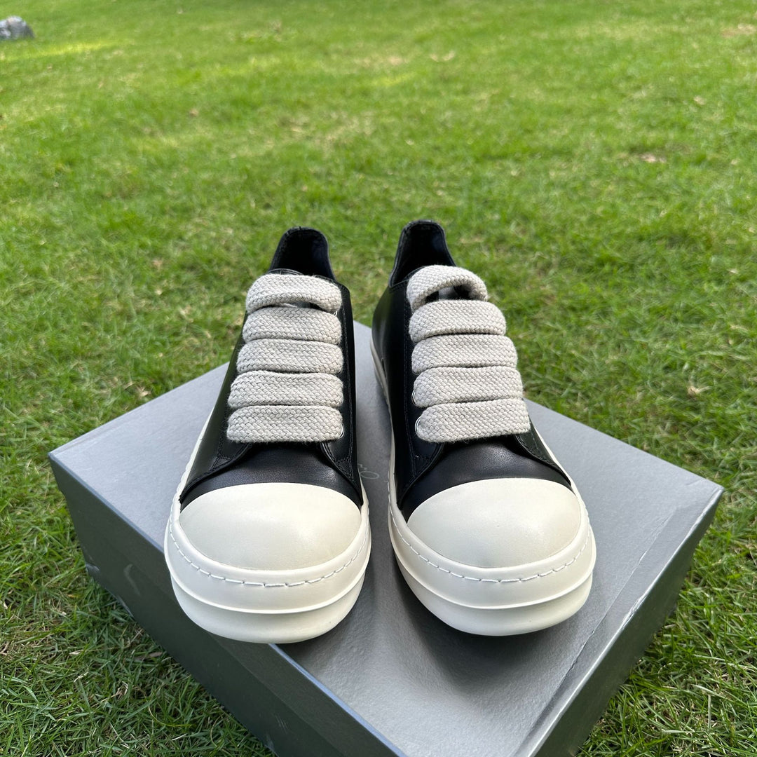 Genuine Leather Low-Top Skate Shoes with Wide Laces