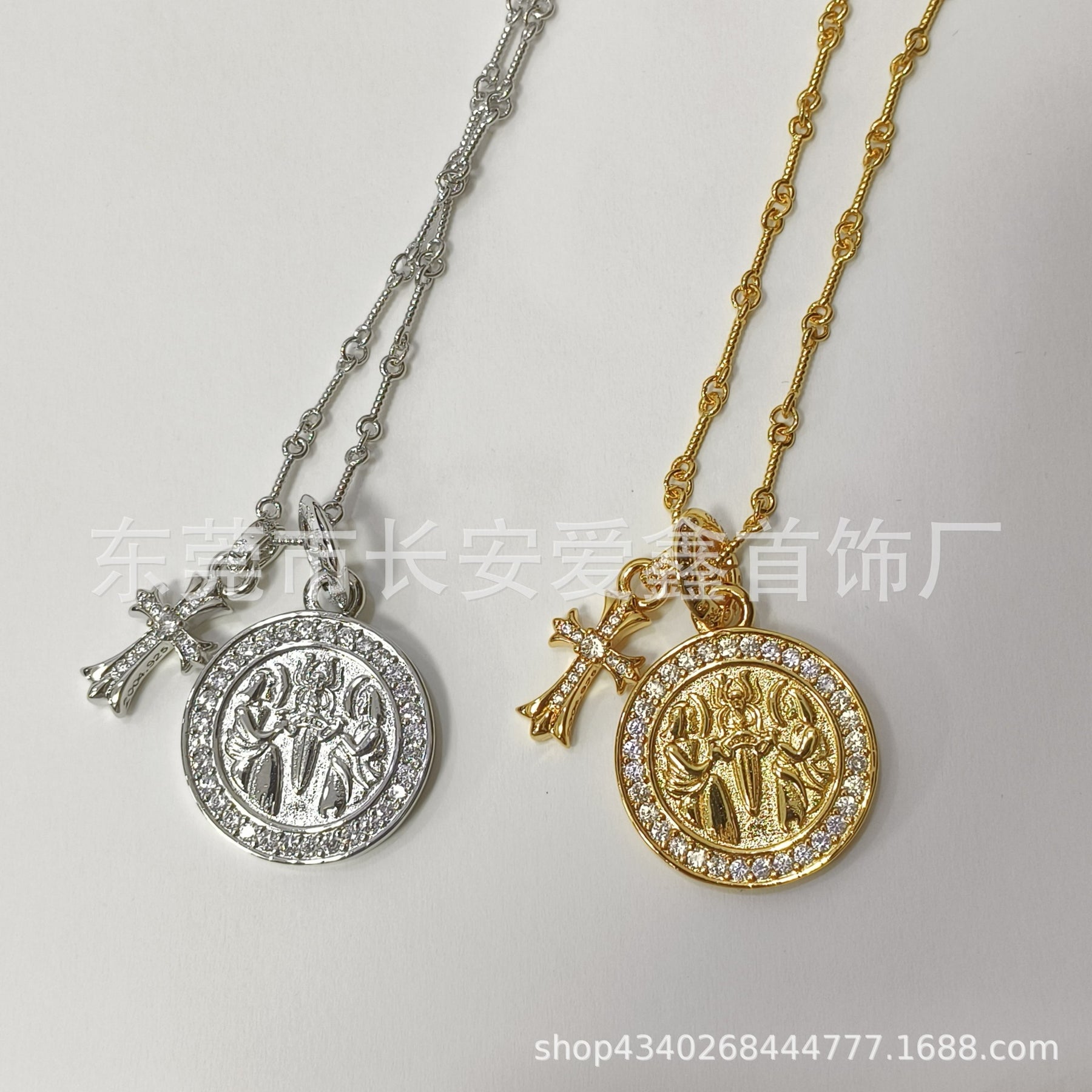 chrome hearts diamond angel round bamboo necklace