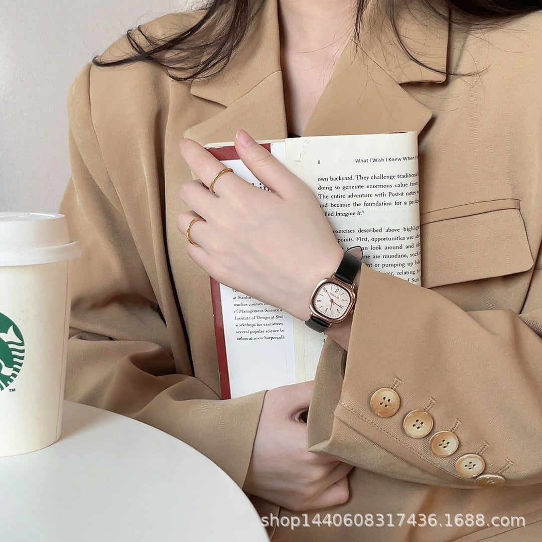 Retro British-Style Leather-Strap Watch for Students