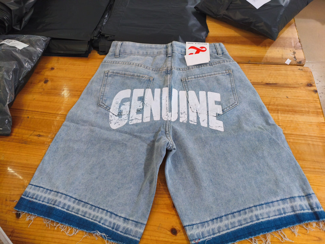 Hot-rhine cross five-point washed denim shorts