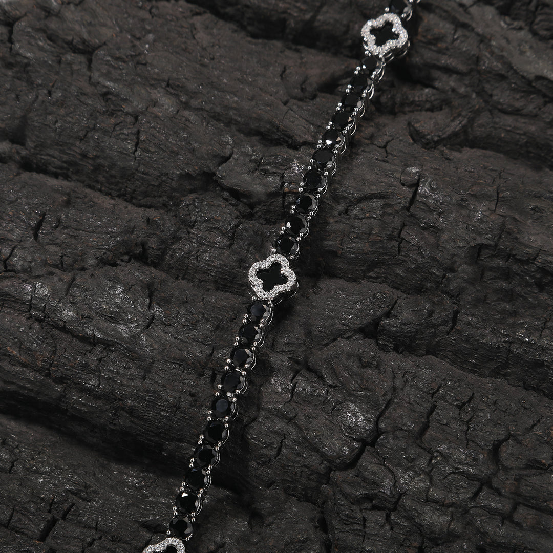 Silver Black Four-Leaf Clover Buckle Bracelet