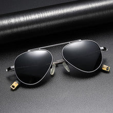 Photochromic polarized sunglasses slimming for large faces
