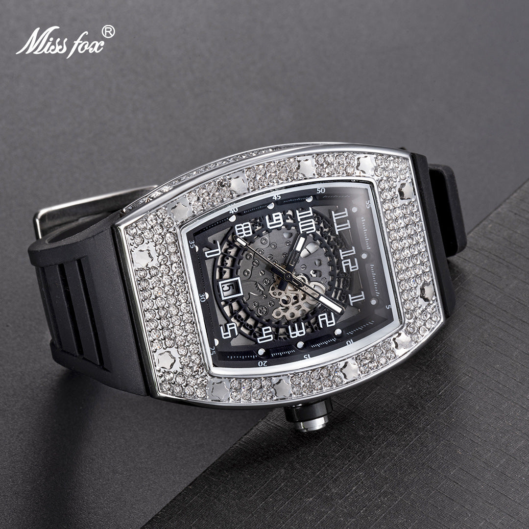 Tonneau-Shaped Quartz Watches with Silicone Straps