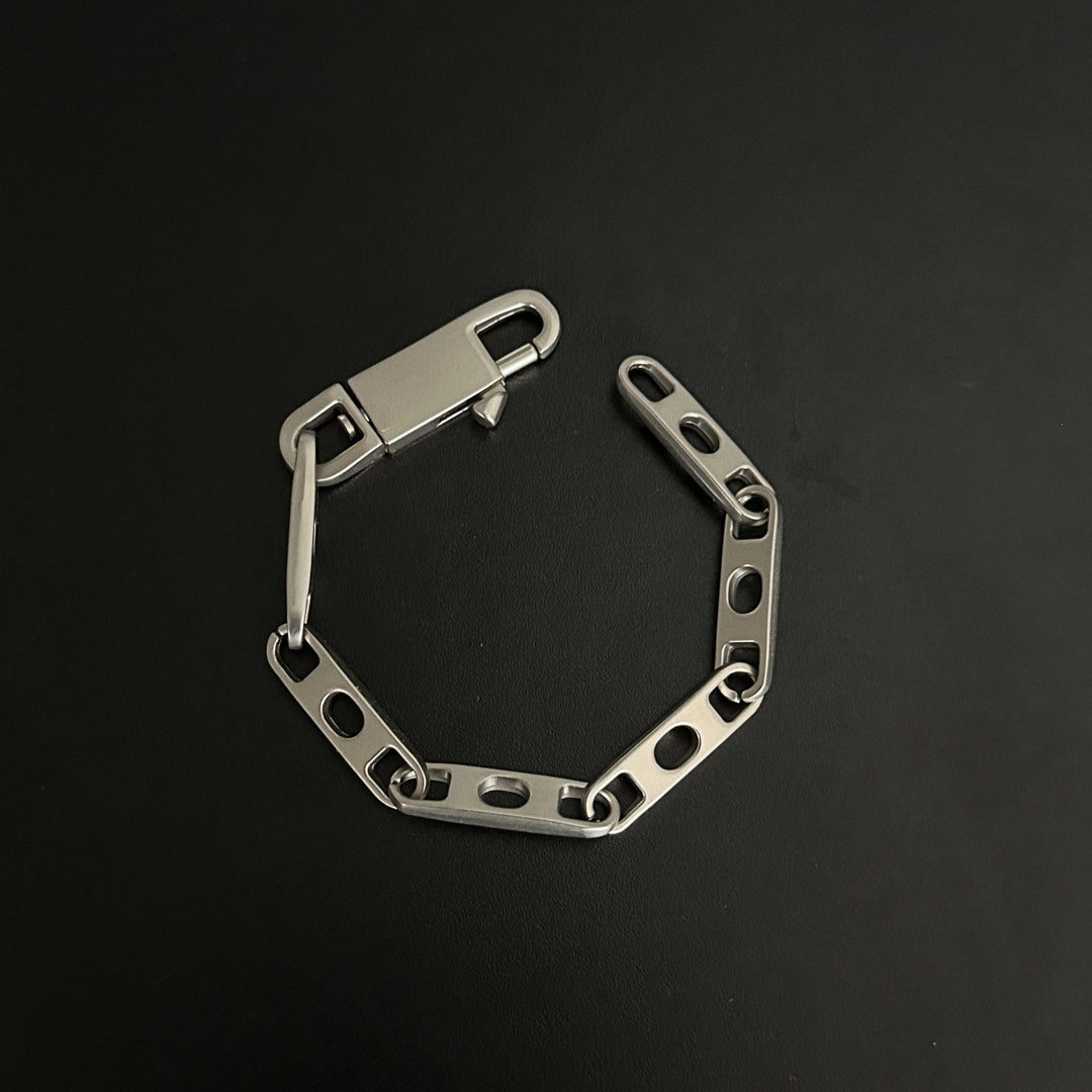 Classic Clasp Matte Couple's Bracelet