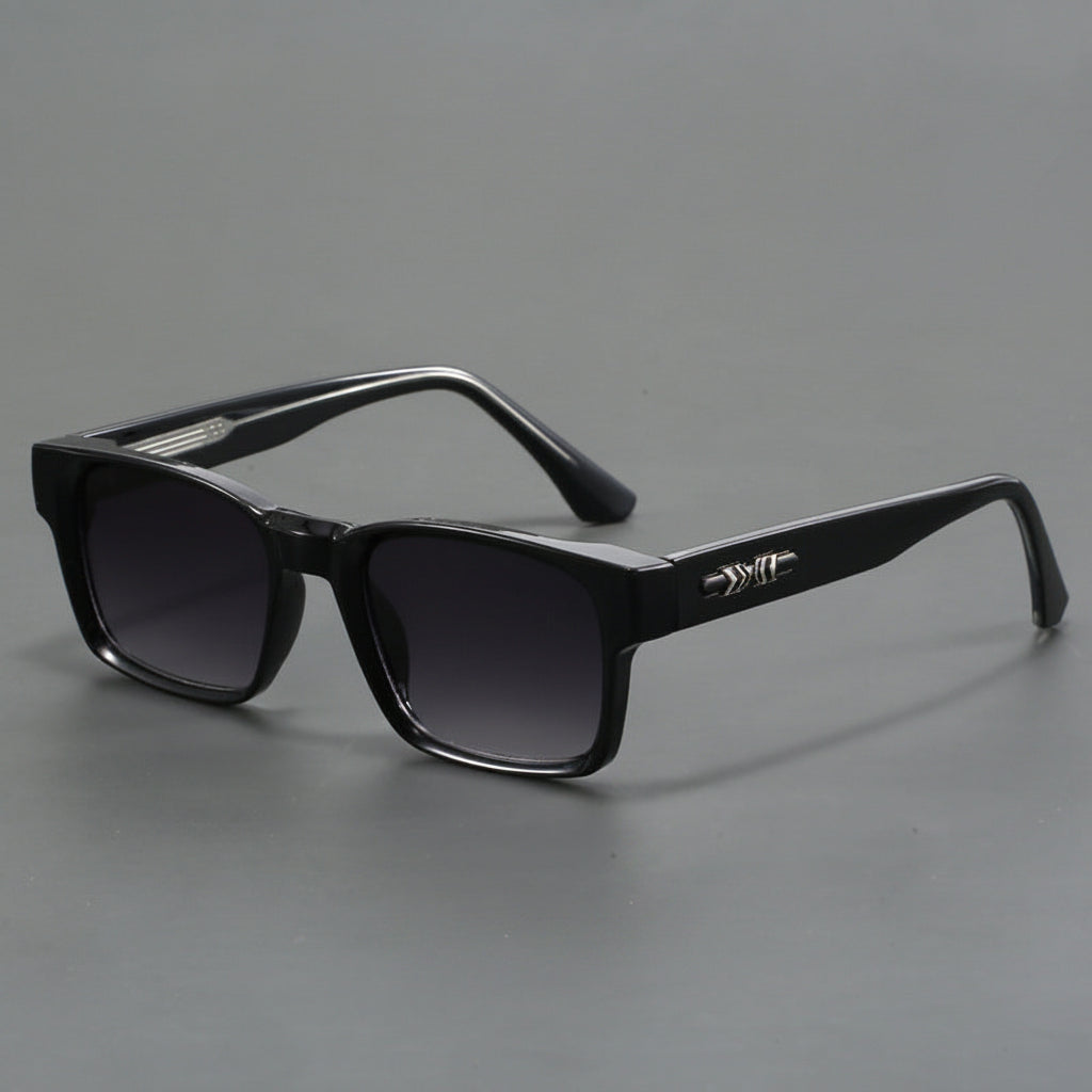 Thick-rimmed anti-blue light photochromic glasses