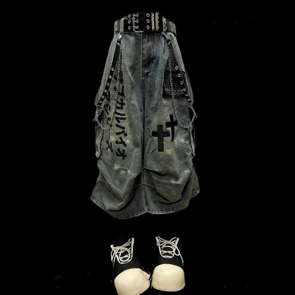 Dark Wasteland-Style Cropped Denim Jeans with Pleats and Patches