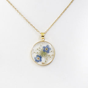 Resin forget me not necklace