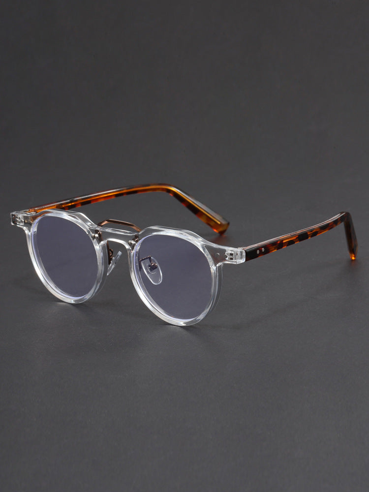 Hexagonal-rimmed aviator style sunglasses.
