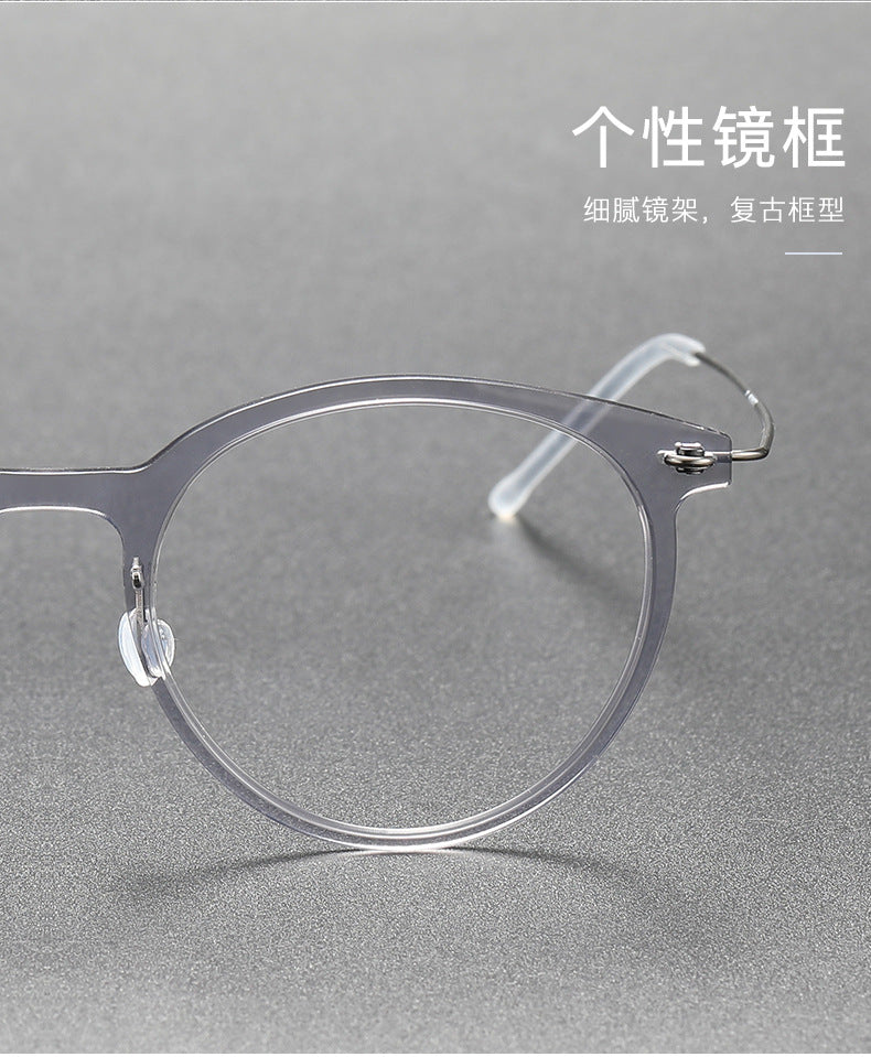 Black Round Eyeglasses Timeless Acetate & Gold Titanium Design