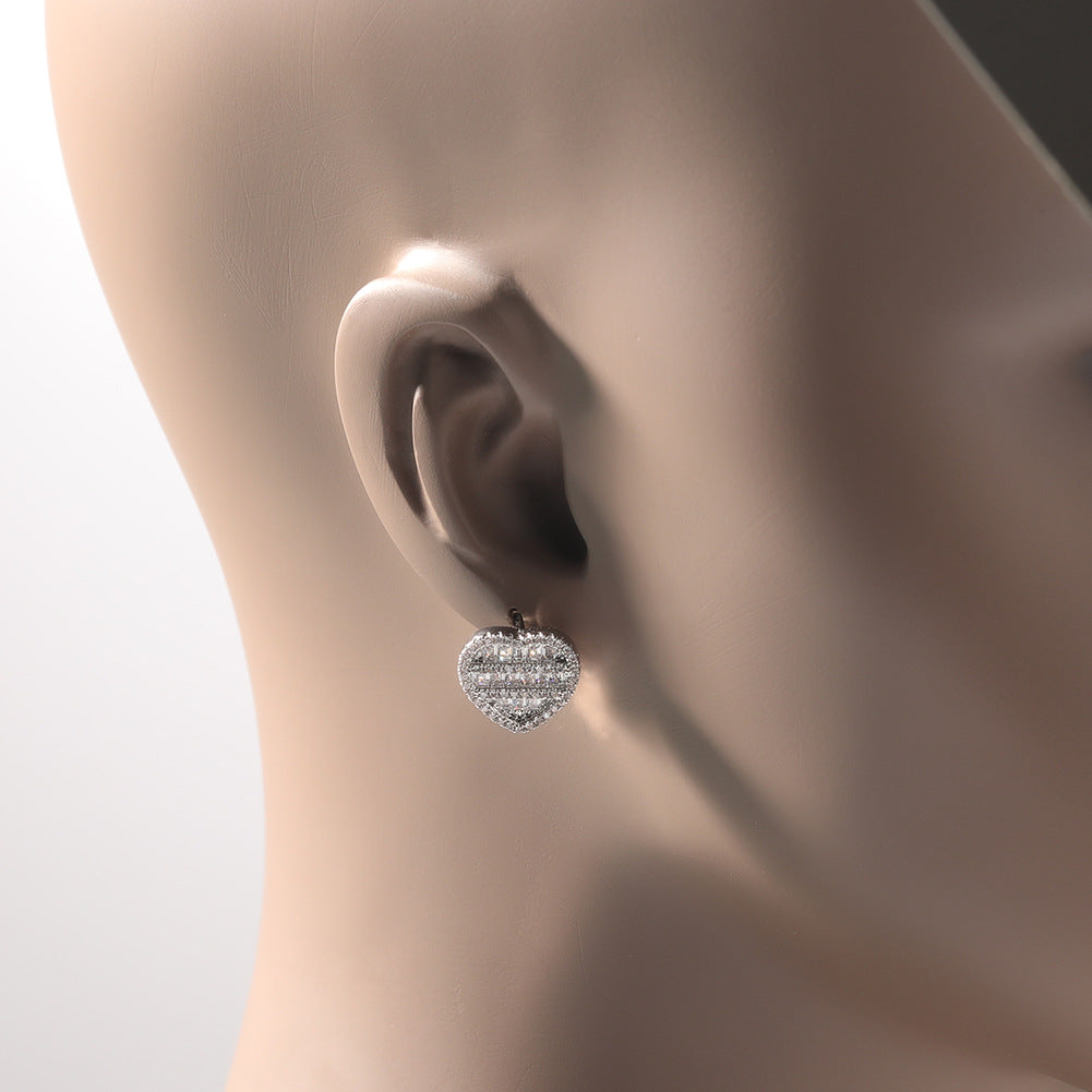 Hip-hop inlaid zircon heart-shaped earrings