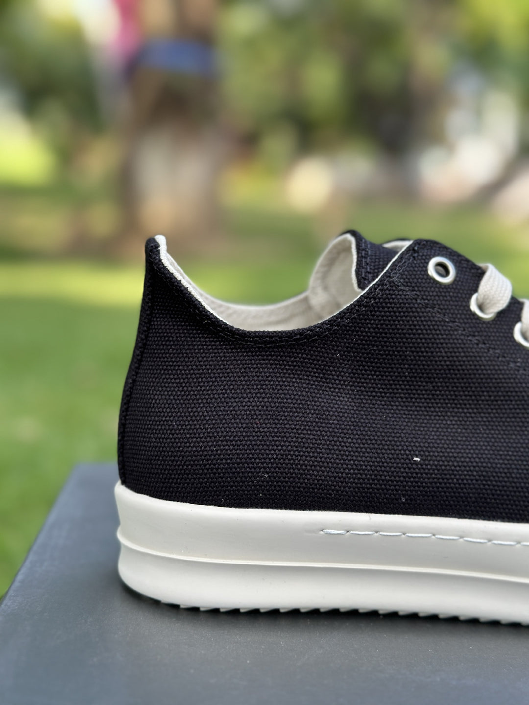 Low-Top Men's Shoes Casual Thick-Soled Canvas Sneakers