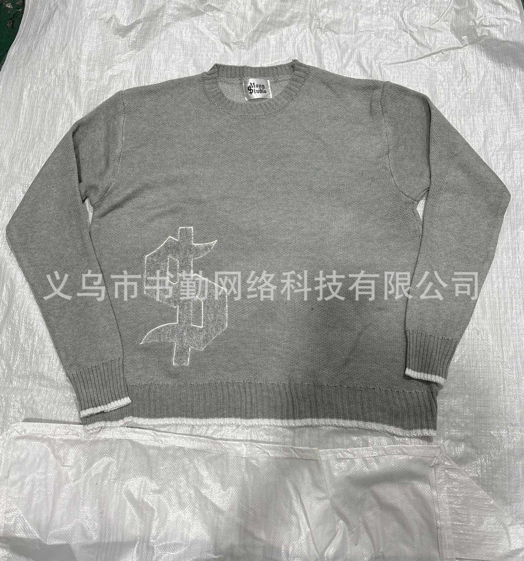 Embroidered crew neck sweater for men