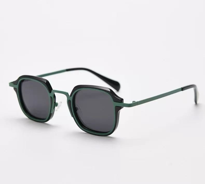 Punk style metal sunglasses for shaping looks