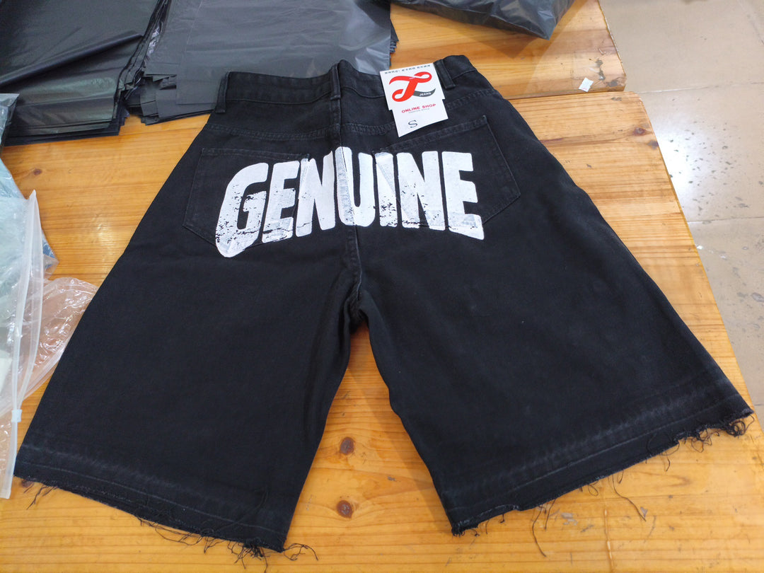 Hot-rhine cross five-point washed denim shorts