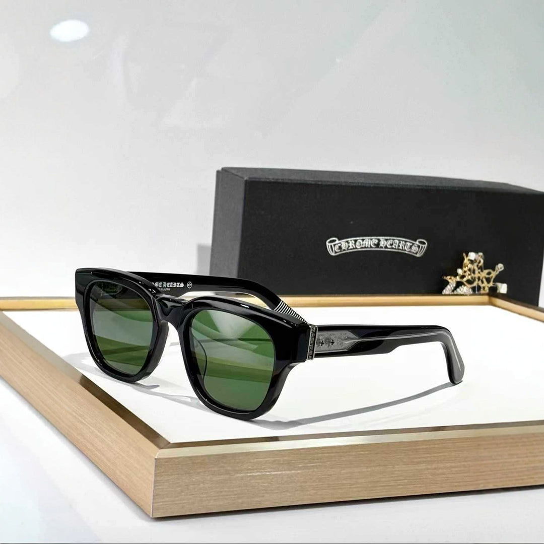 Chrome Hearts Round-Frame Sunglasses for Trendy Men