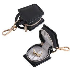 Mini pendant jewelry box for travel