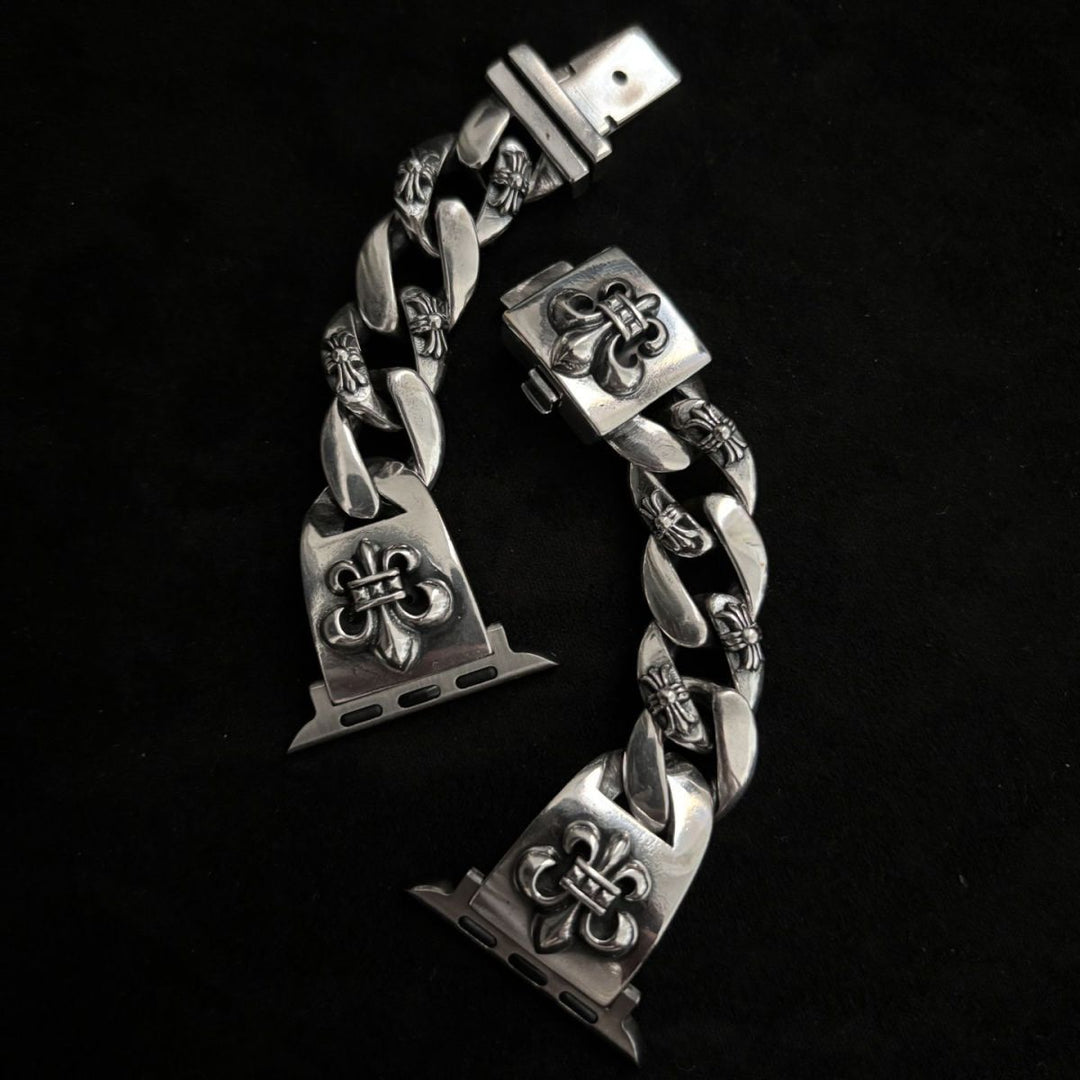 Chrome Hearts versatile Apple Watch strap