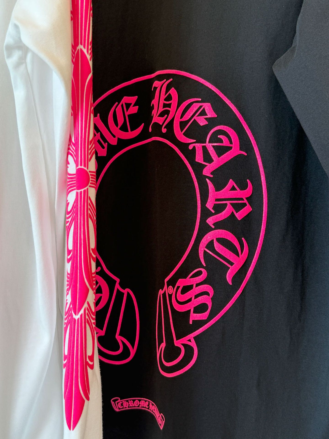 Chrome Hearts Pink Horseshoe Flower Sleeve Print T-Shirt