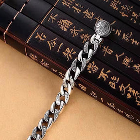 Six-character mantra rotating domineering bracelet