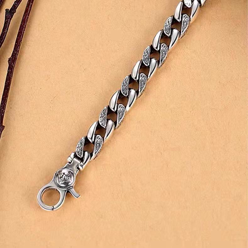 Six-character mantra rotating domineering bracelet