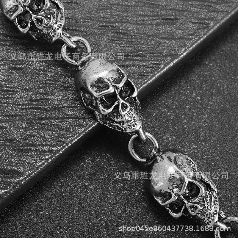 dark skull chain