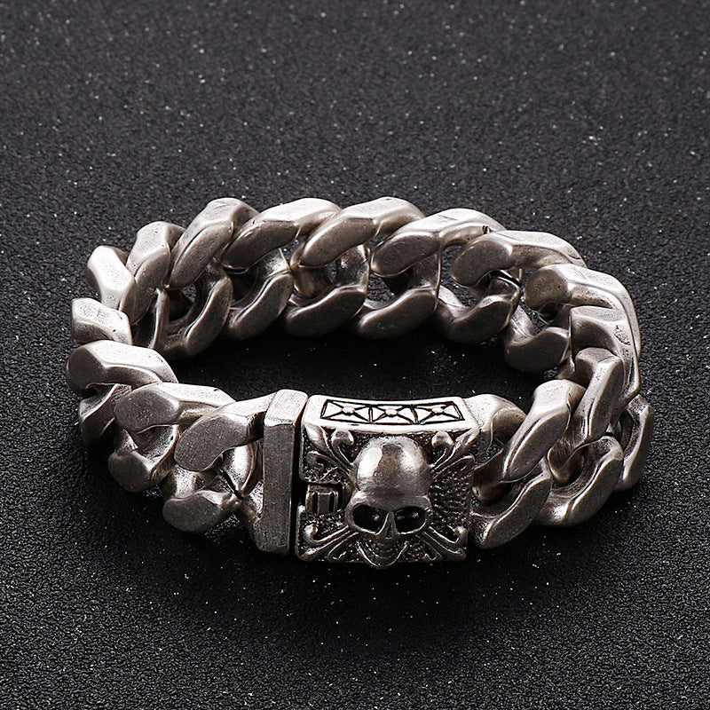 Skull Cuban chain titanium steel bracelet