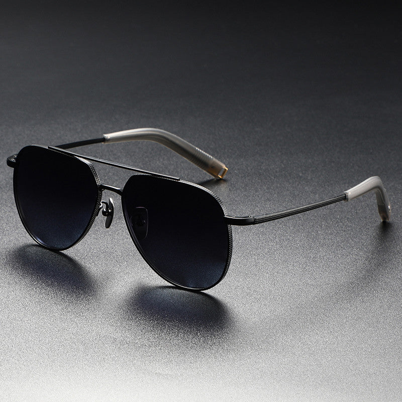 Photochromic polarized sunglasses slimming for large faces