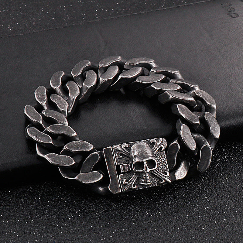 Skull Cuban chain titanium steel bracelet