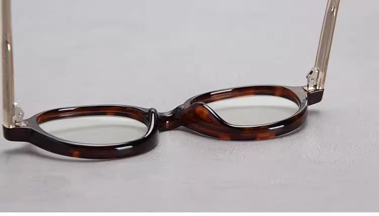 Artistic Oval Small Frame Glasses