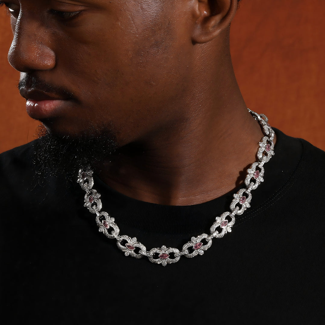 HIPHOP 16mm Horseshoe Flower Necklace with Diamond Accents
