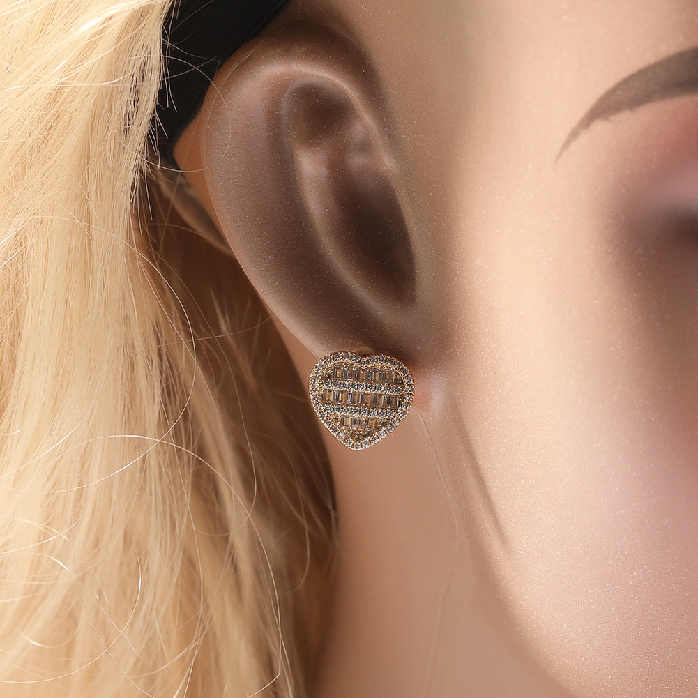 Hip-hop inlaid zircon heart-shaped earrings