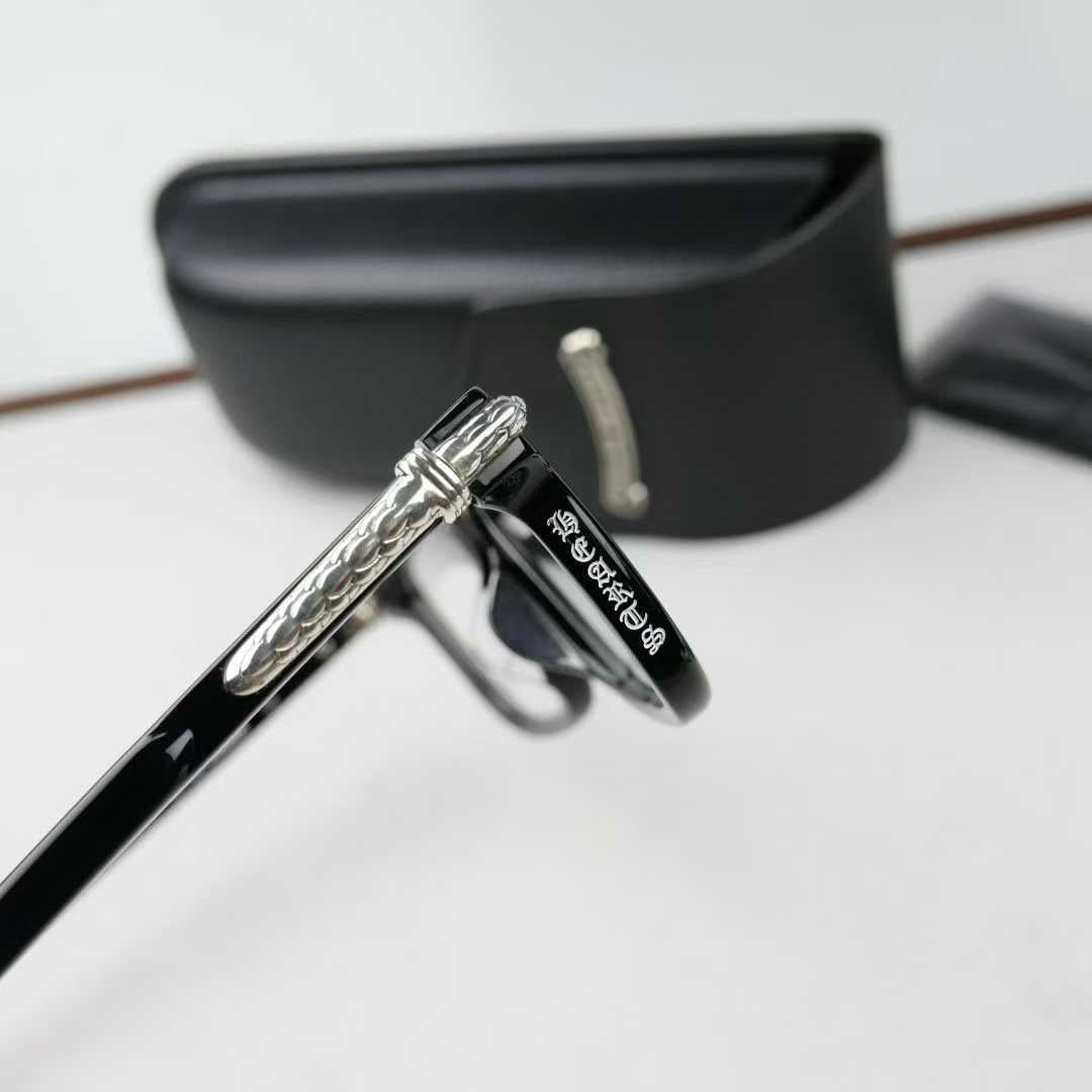 Chrome Hearts Eyewear with Dragon-Scale Design