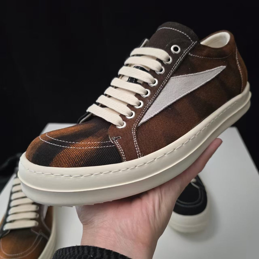 Calfskin Low-Top Skate Shoes Round Toe Flat Heel