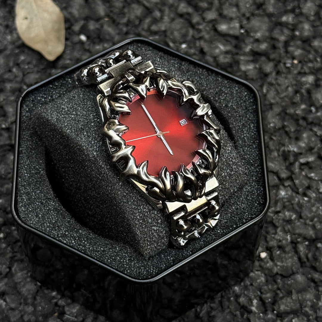 Y2K Vintage Shaped Claw Watch
