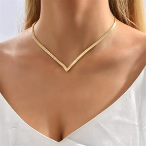 Simple Creative V-shaped Necklace For Women Flat Snake Chain Choker