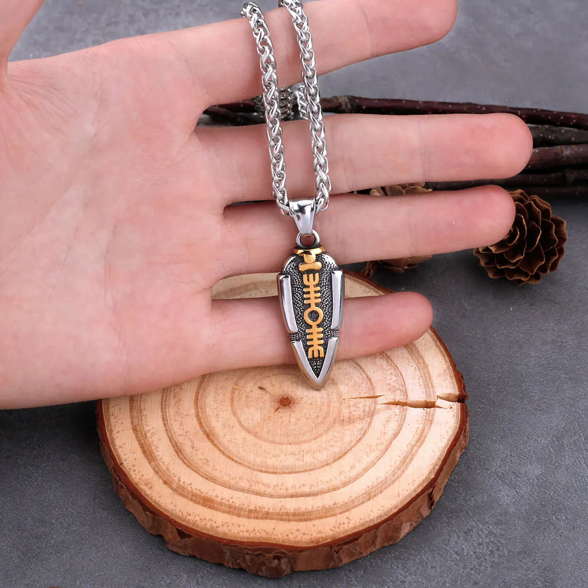 Spear Odin Valknut Gungnir Pendant Necklace