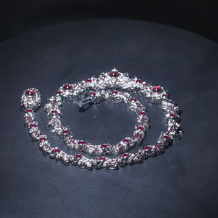 Hip-hop exaggerated spiky parasitic red-eyed thorn diamond-encrusted necklace