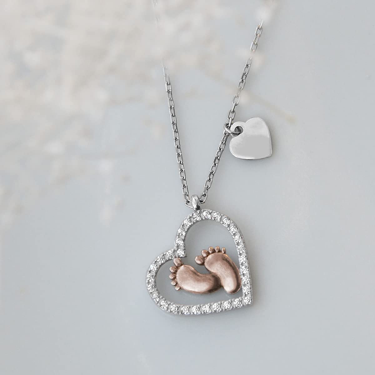 Heart-shaped baby footprints love necklace female pendant clavicle chain love footprints neck chain