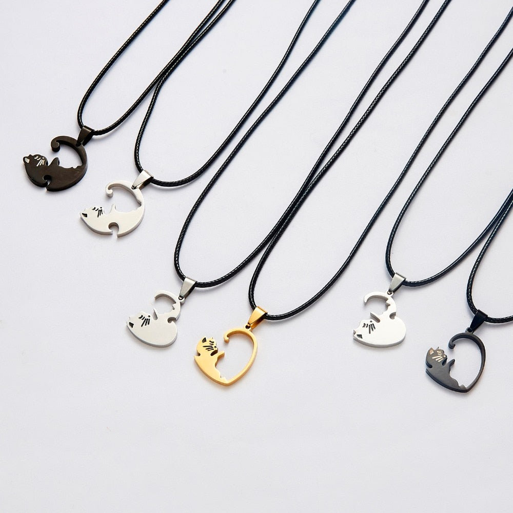 Black White Cat Stitching Necklace Friendship Heart Shape Gold White Cat Cute Couple Jewelry