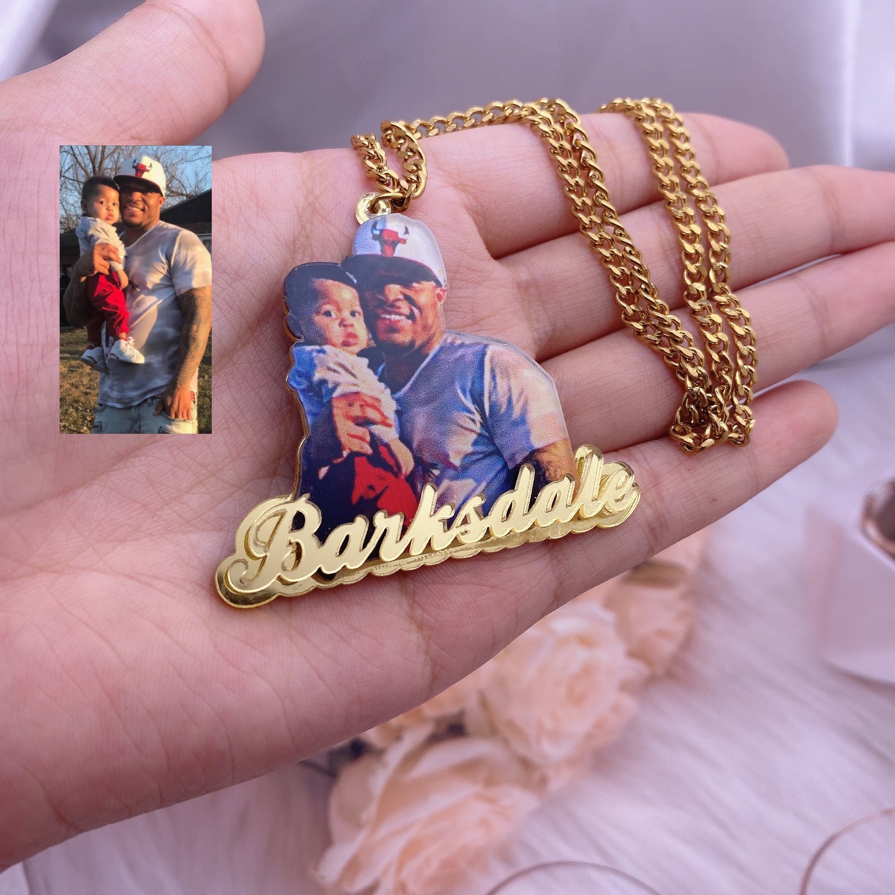 picturenecklace