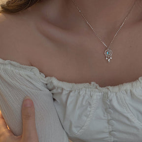 Collana con ciondolo in pietra di luna con nappa per ciondolo creativo da donna