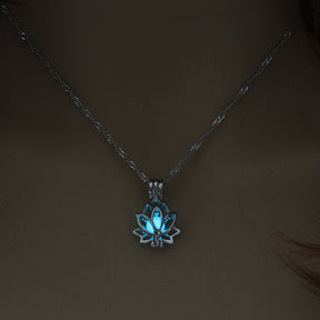 Hollow Luminous Stone Gem Charm Jewelry Pendant Necklace Gifts