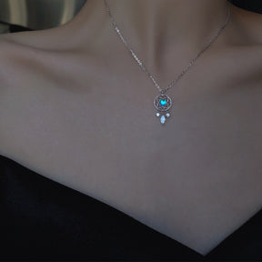 Collana con ciondolo in pietra di luna con nappa per ciondolo creativo da donna