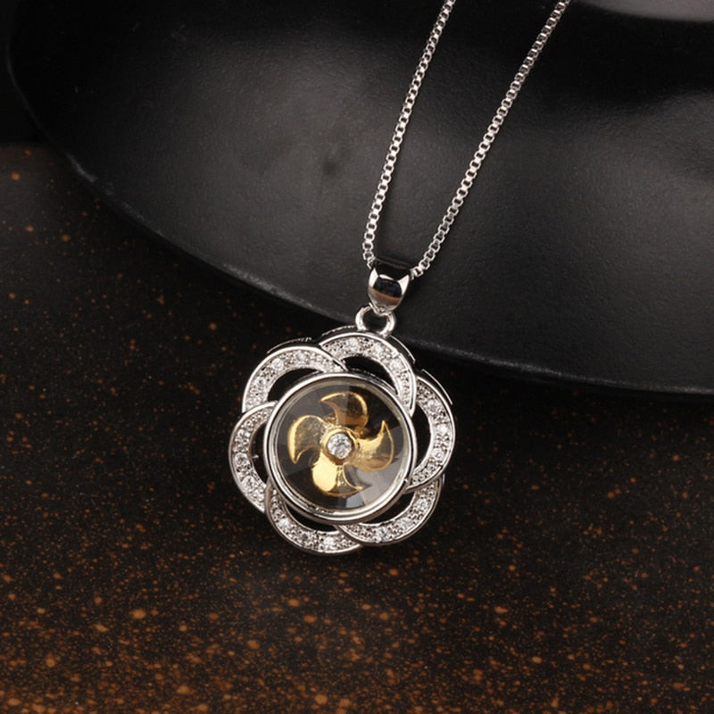 Collana con ciondolo a forma di mulino a vento girevole AAA Cubic Zirconia Pavimenta gioielli in cristallo color argento color oro