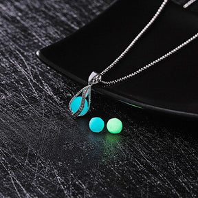 Glow In The Dark Collana Moon Square Heart Collane per donna Ciondolo goccia d'acqua vuota